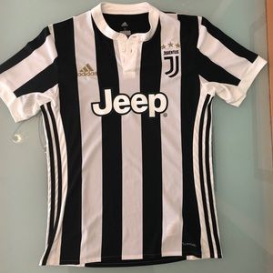 NEW men’s Juventus soccer Jersey adidas